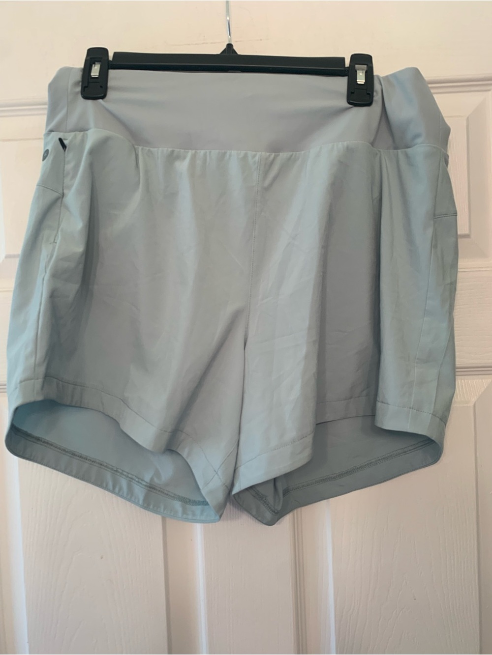 Free Fly athletic shorts women’s size large gym